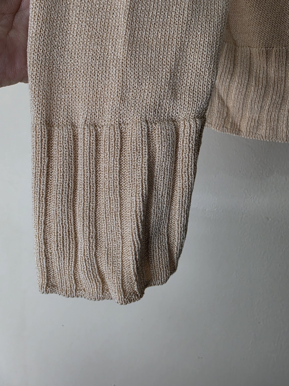 Ann Taylor LOFT Beige Knit Sweater Ruffle Hem Size S Soft Lightweight - Picture 7 of 13